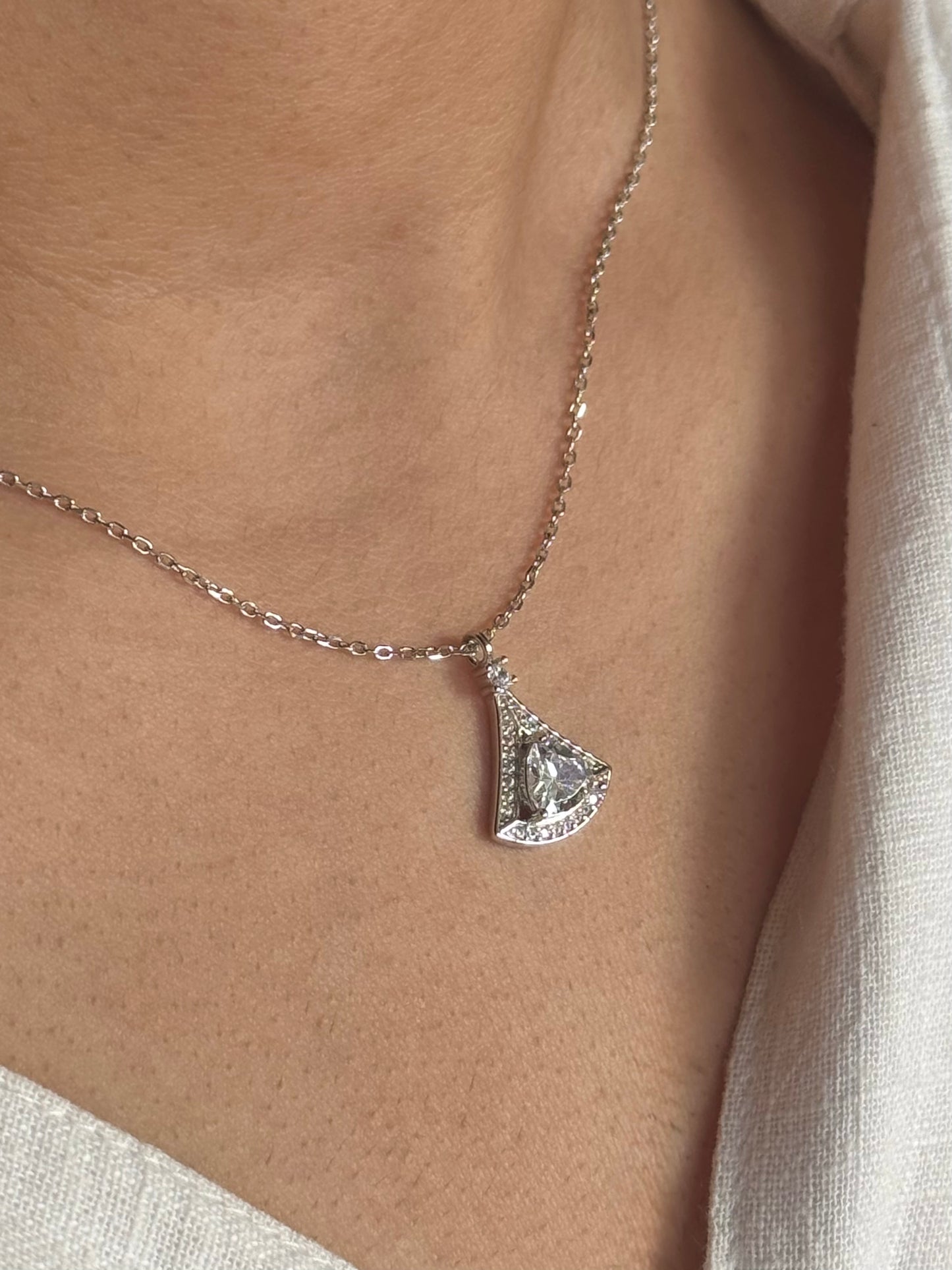 Fynka Necklace