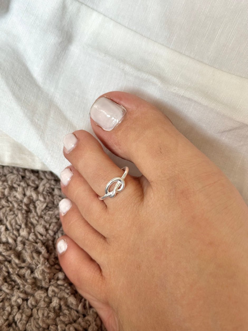 Loopie Toe Rings