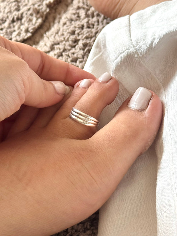 Ojasvi Toe Rings
