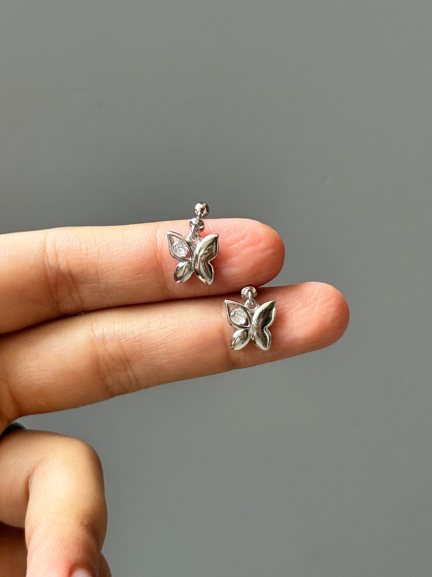 Papillon Gleam Helix Earring