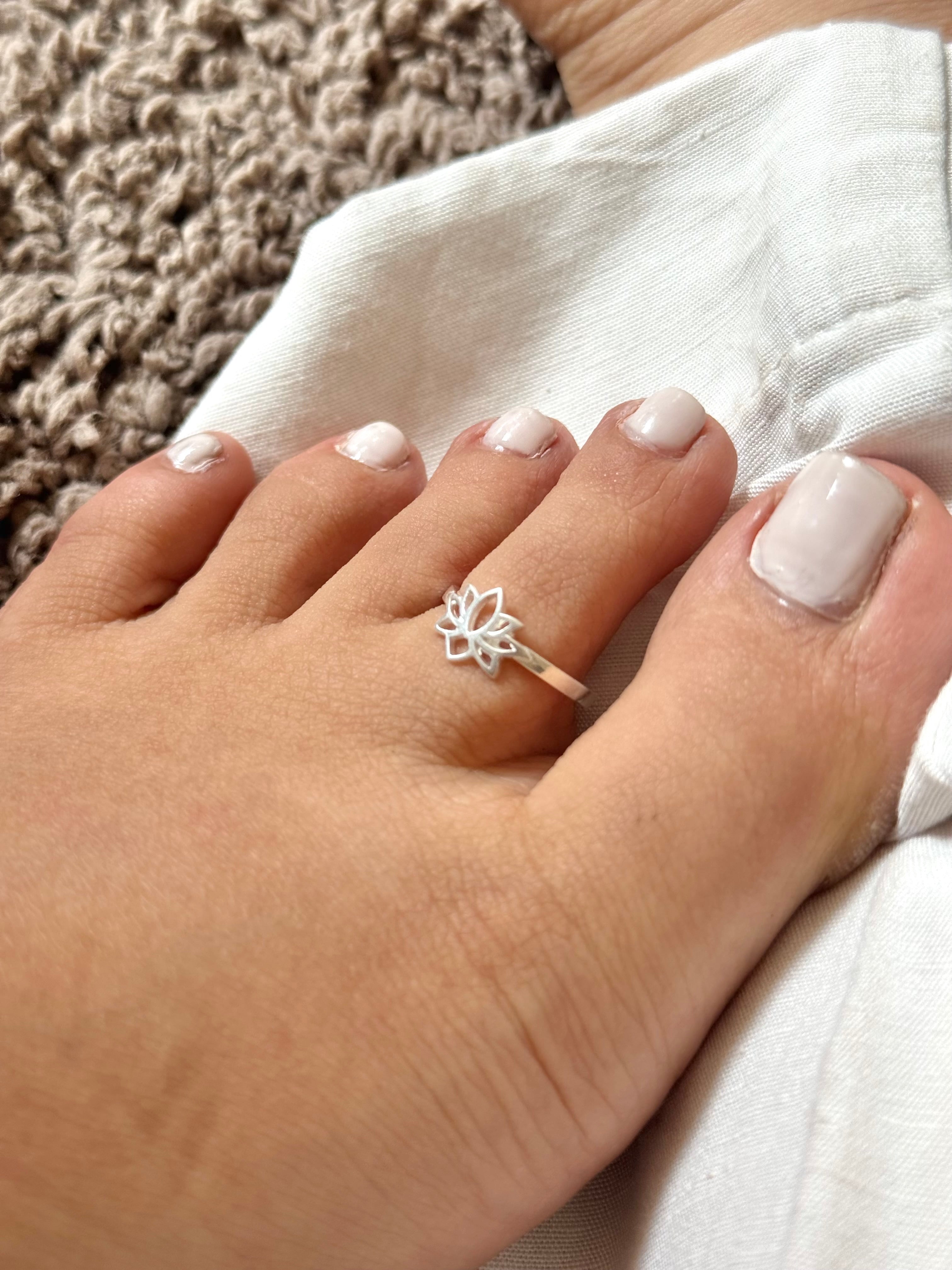 Kalpana Toe Rings
