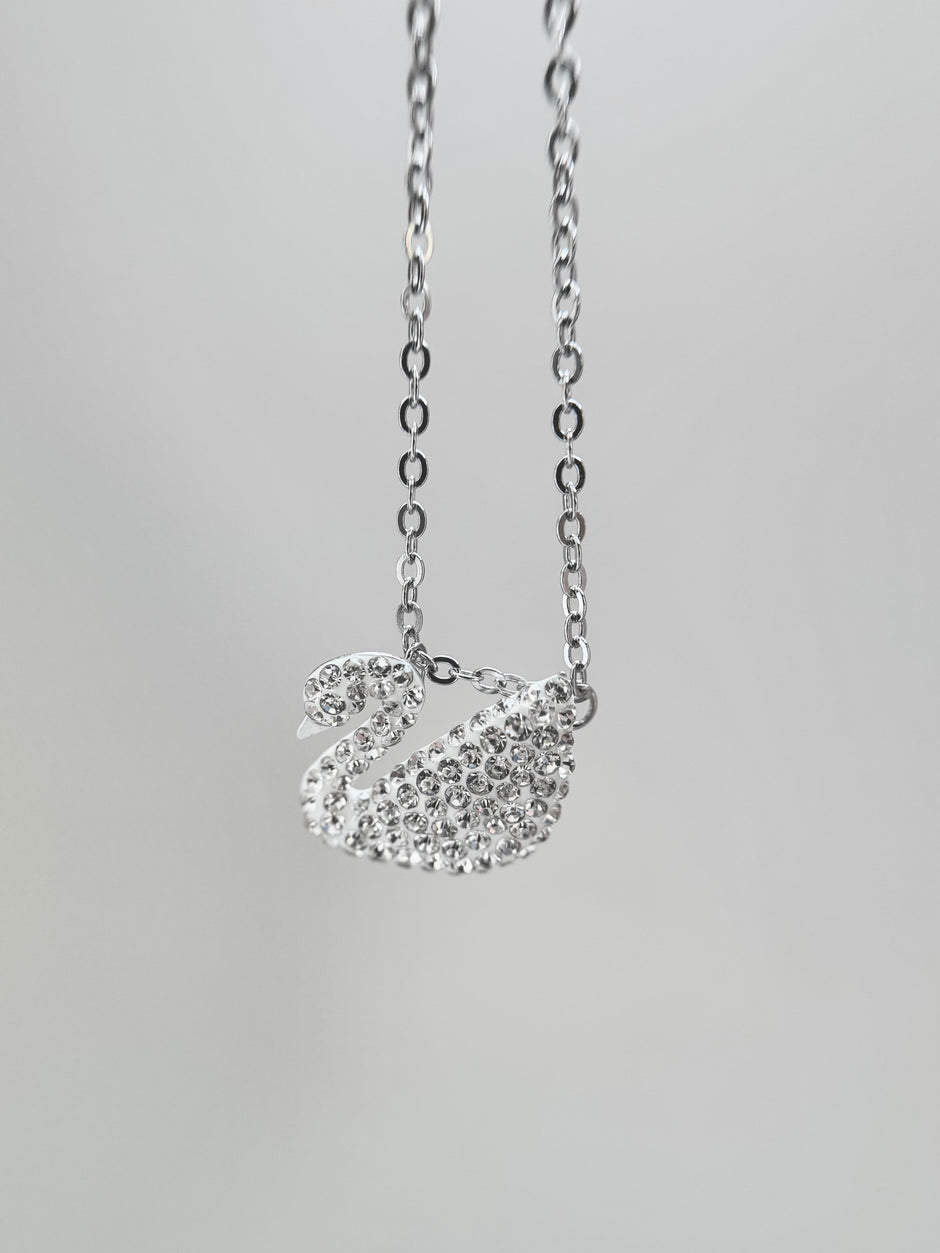 Vespera Necklace