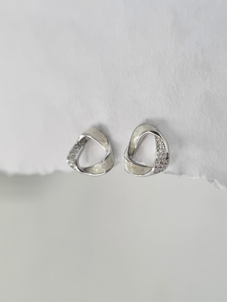 Lacette Earrings