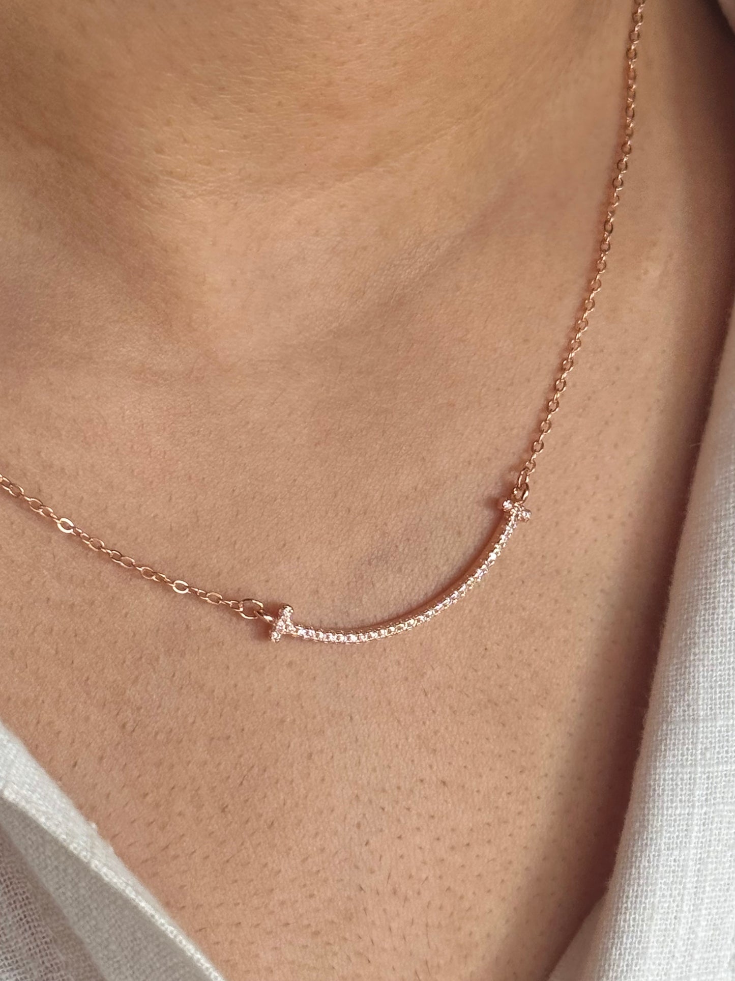 Blushen Necklace