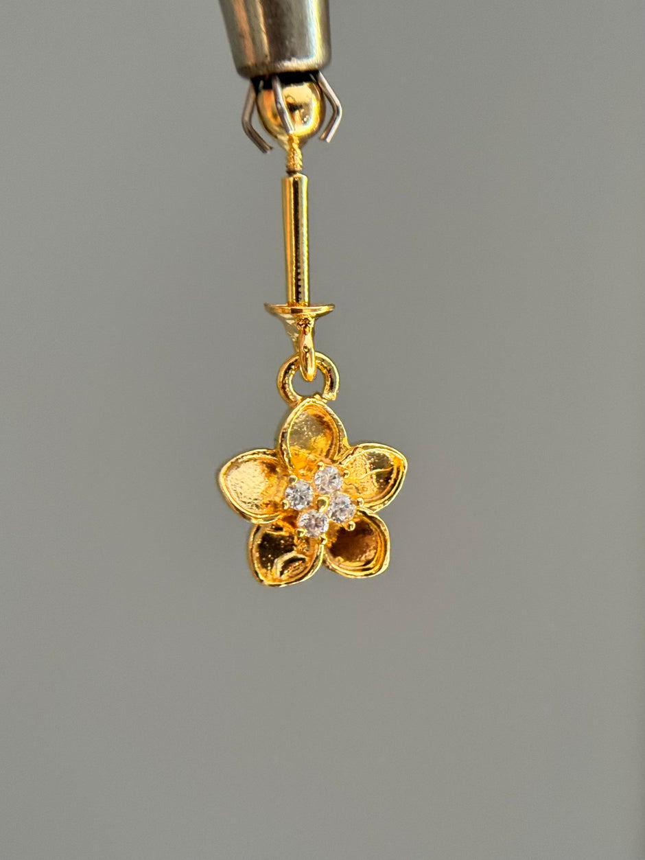 Noe Helix Earrings