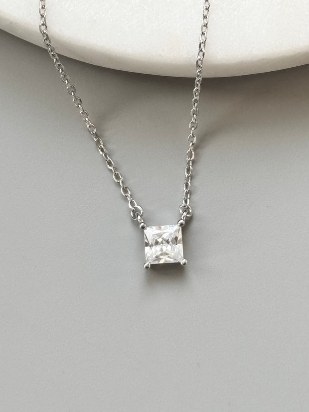 Azenya Solitaire Necklace