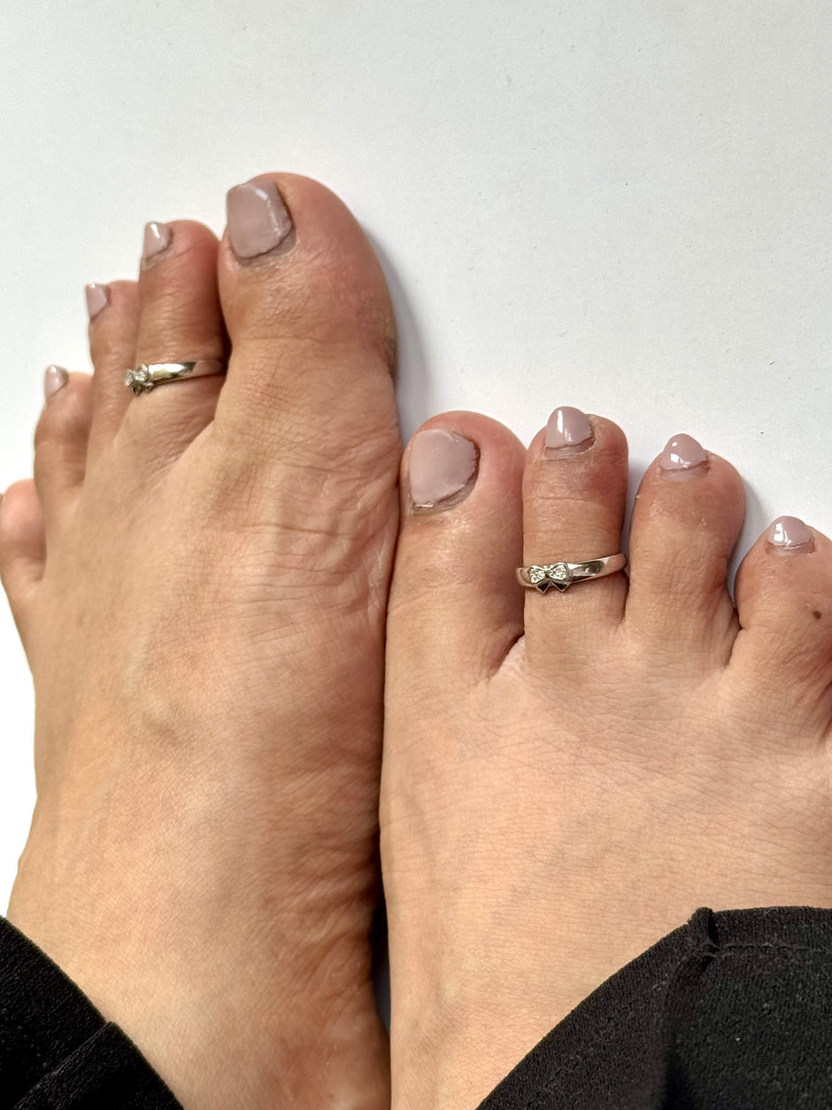 Bow Toe Rings