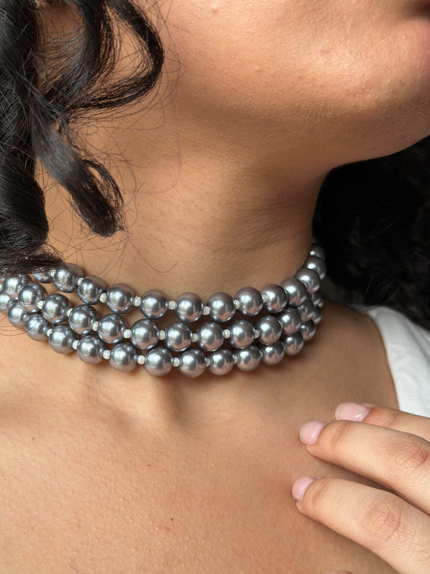 Solid Grey Pearl Choker