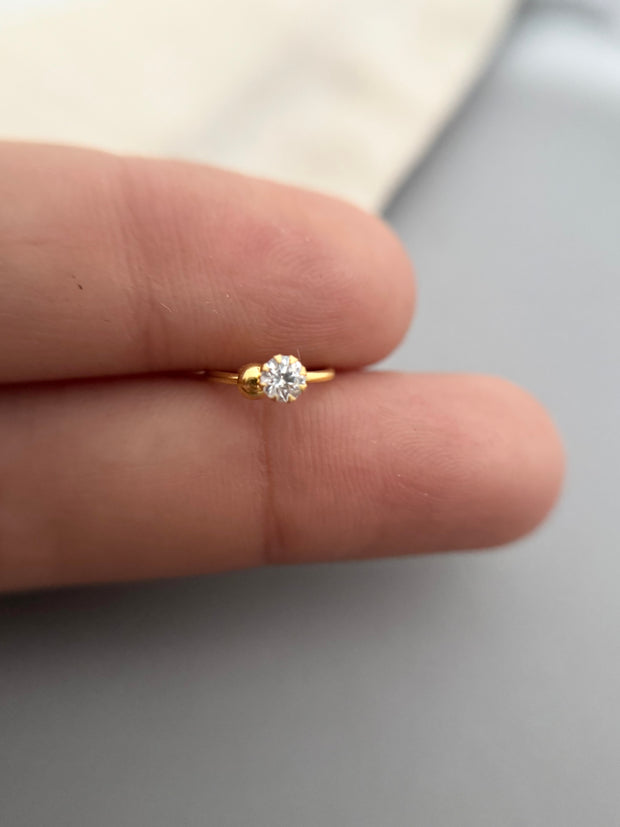 Gold Ovi Nose Ring