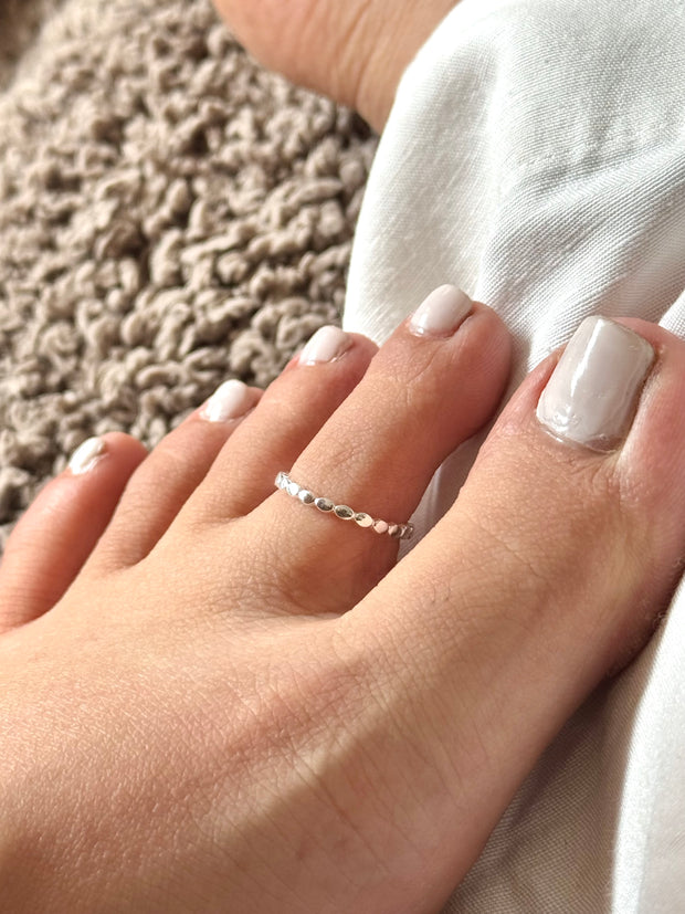 Varnika Toe Rings