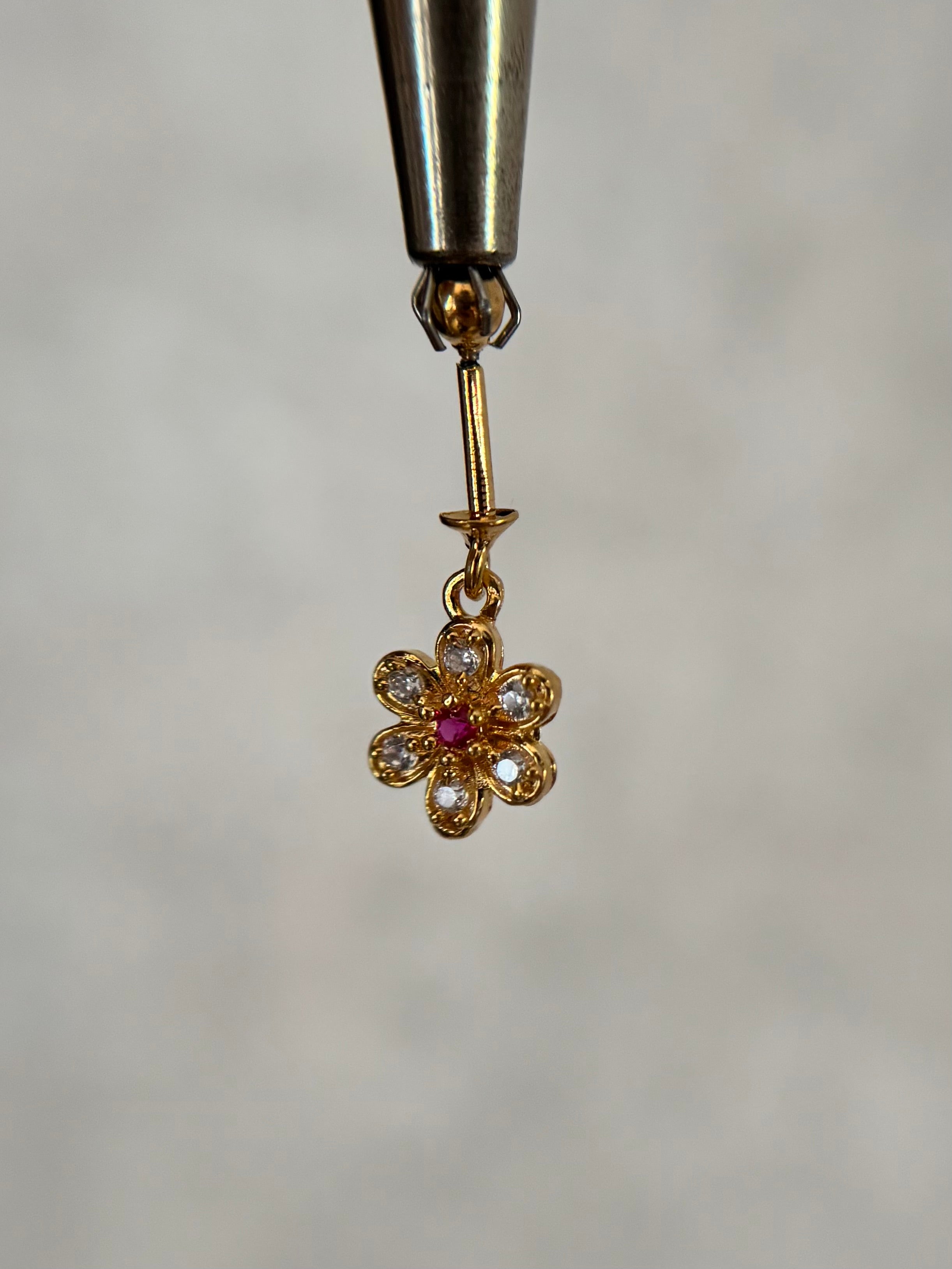 Omya Helix Earring