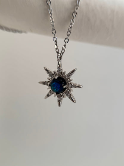 Lunare Necklace