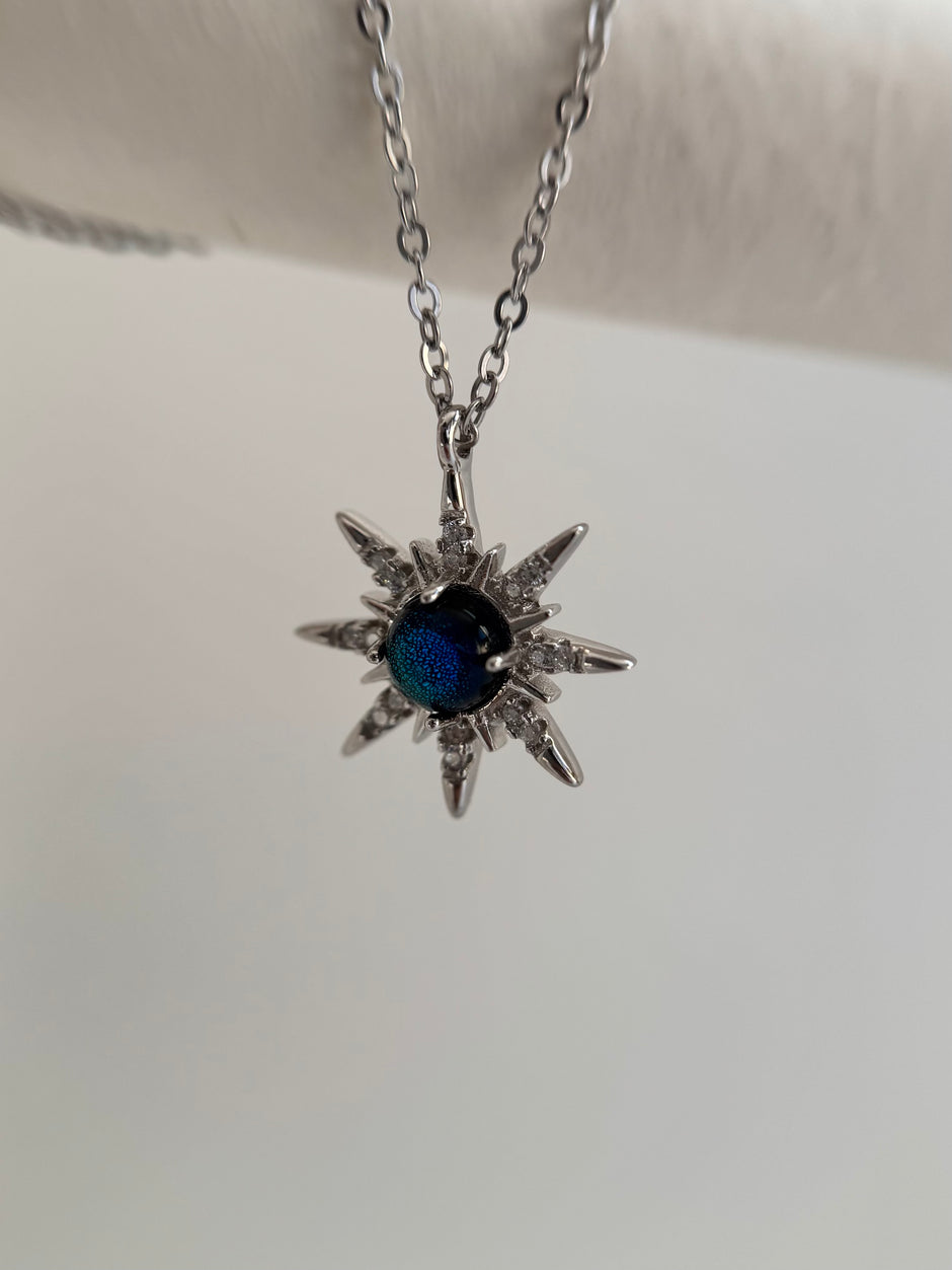 Lunare Necklace