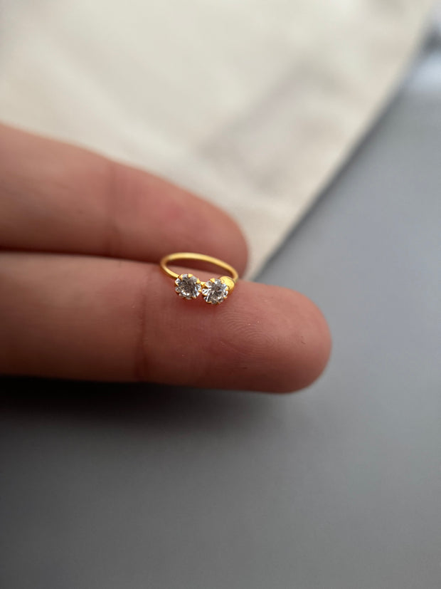 Gold Saavi Nose Ring