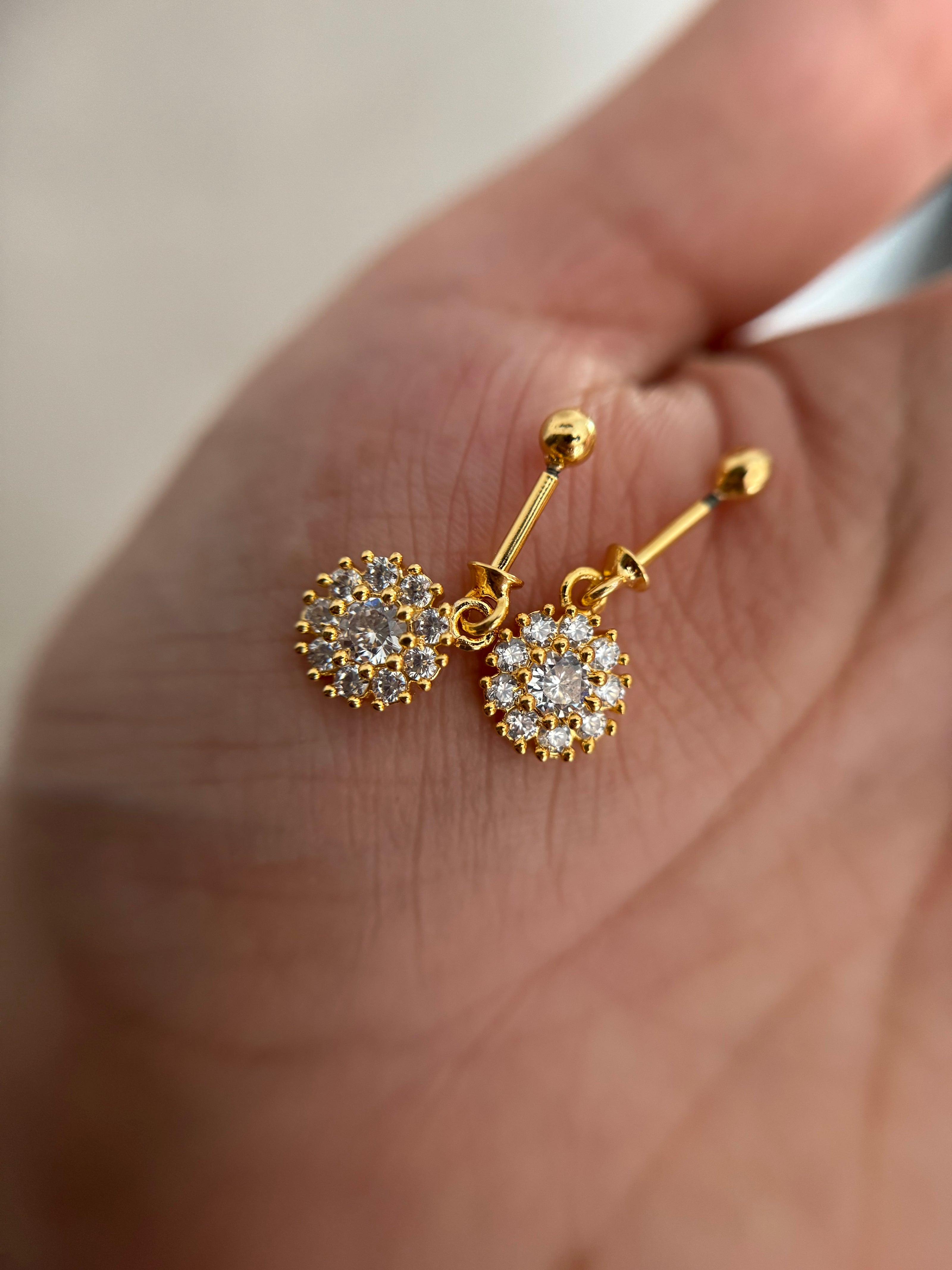 Ovieya Helix Earring