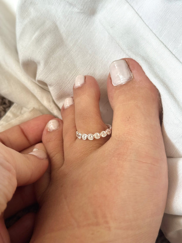 Surahi Toe Rings