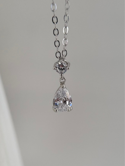 Cera Necklace