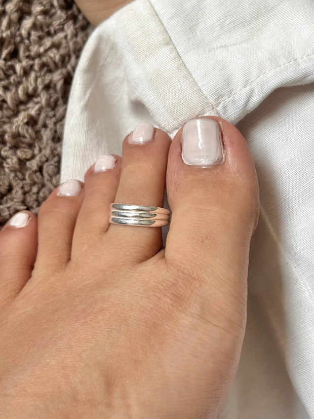 Ojasvi Toe Rings