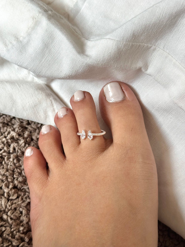 Parie Toe Rings