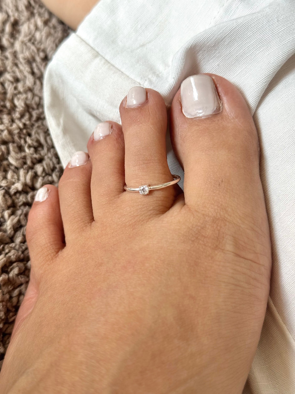 Jashn Toe Rings