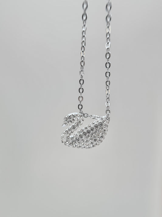 Vespera Necklace