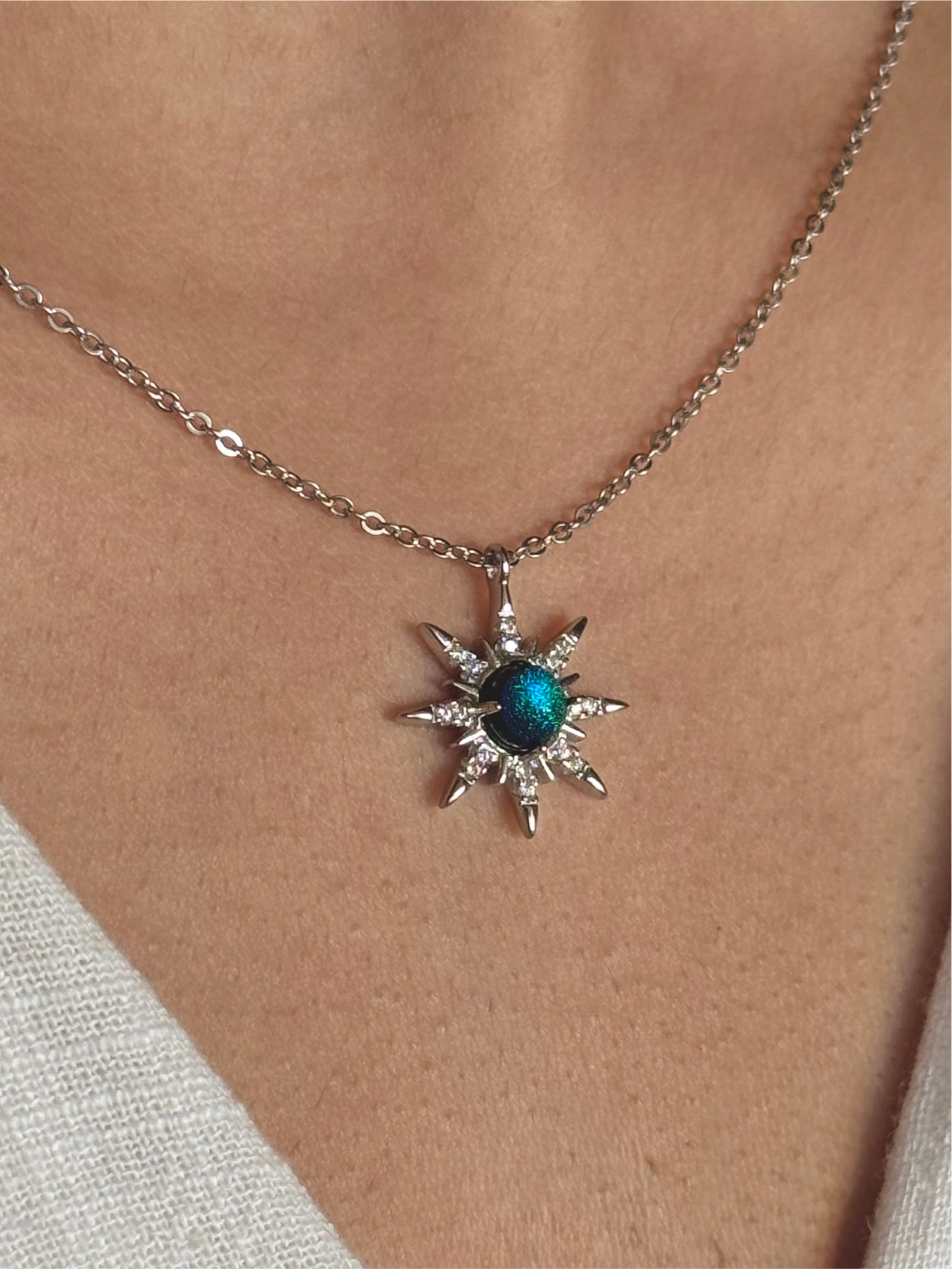 Lunare Necklace