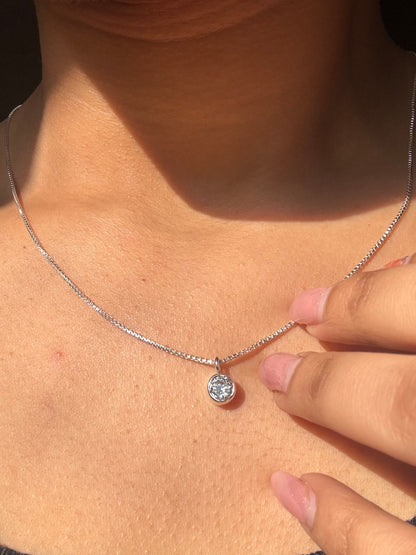 Elle Solitaire Necklace