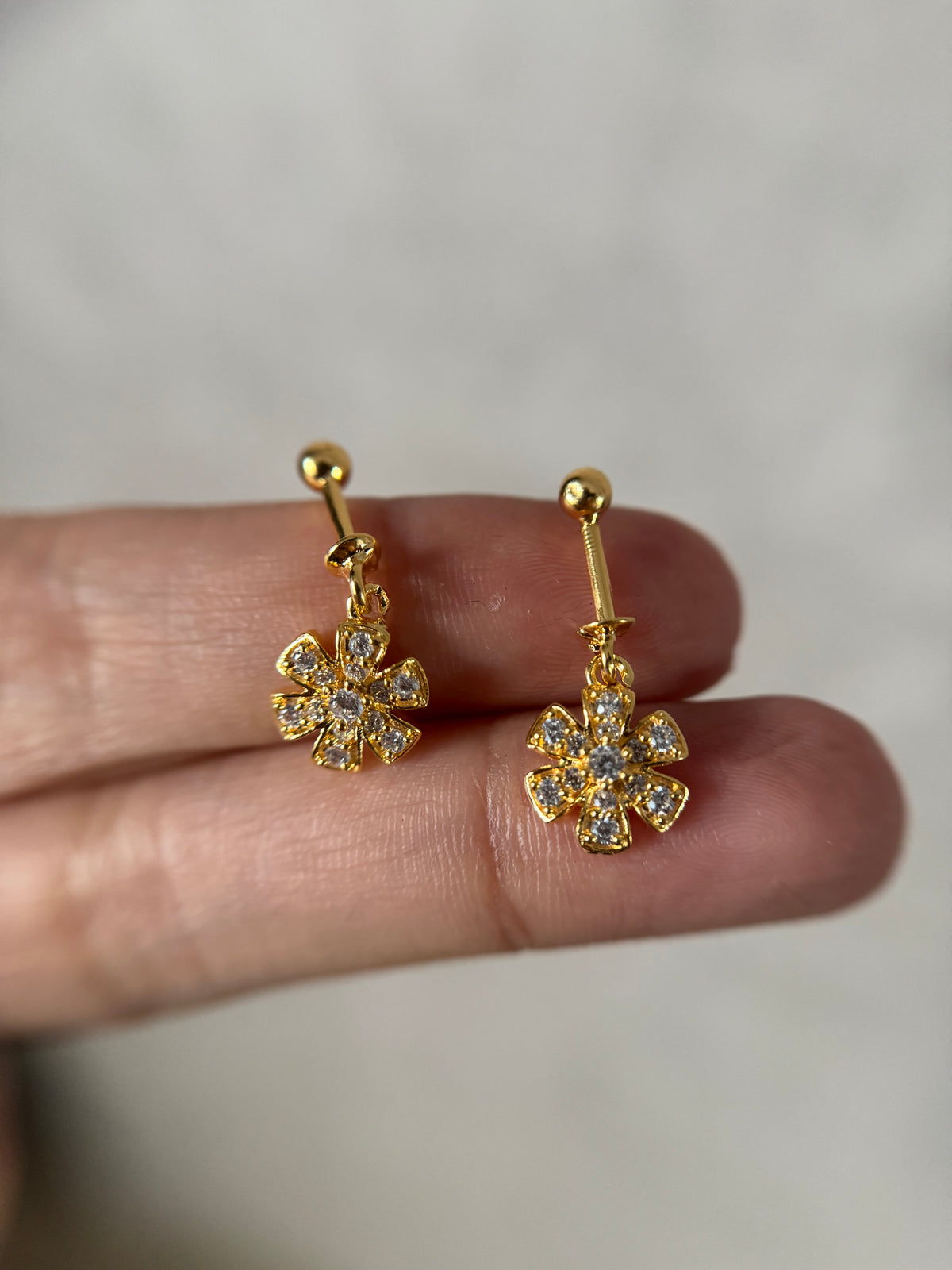 Aarohi Helix Earrings