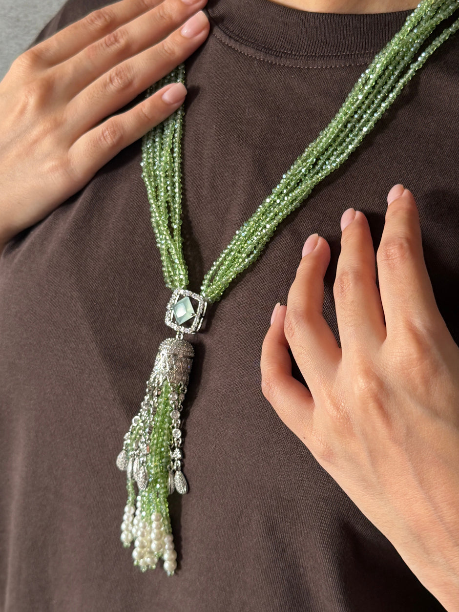 Middlemist Mint Monile