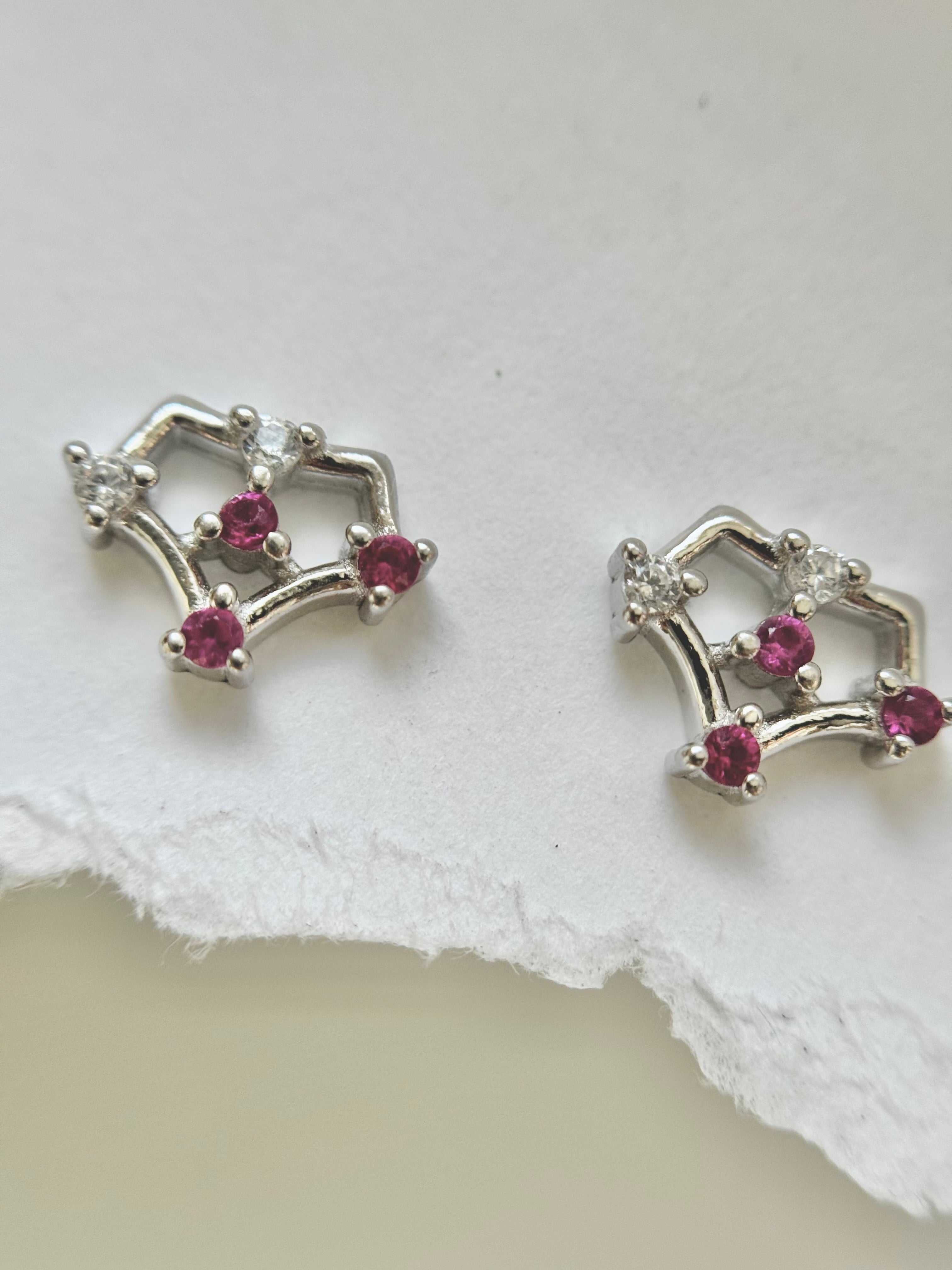 Evannia Earrings