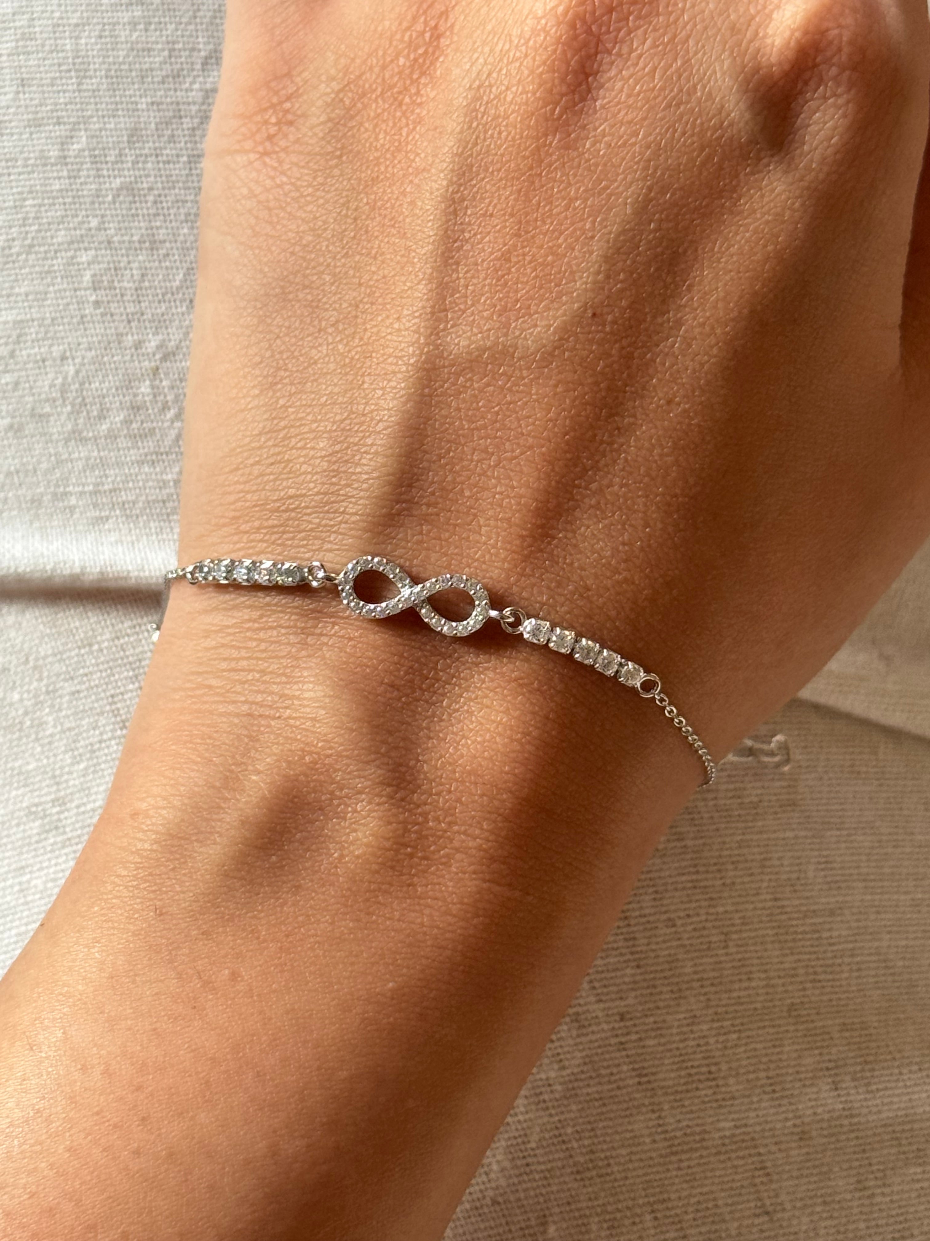 Sparkle loop Bracelet
