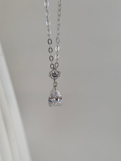 Cera Necklace