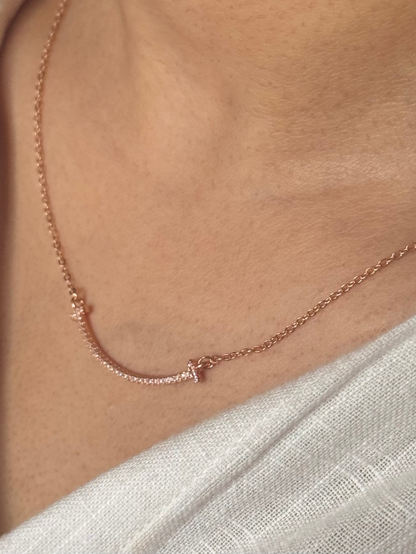 Blushen Necklace