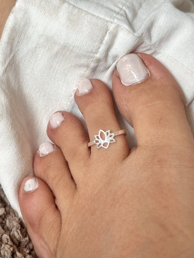 Kalpana Toe Rings