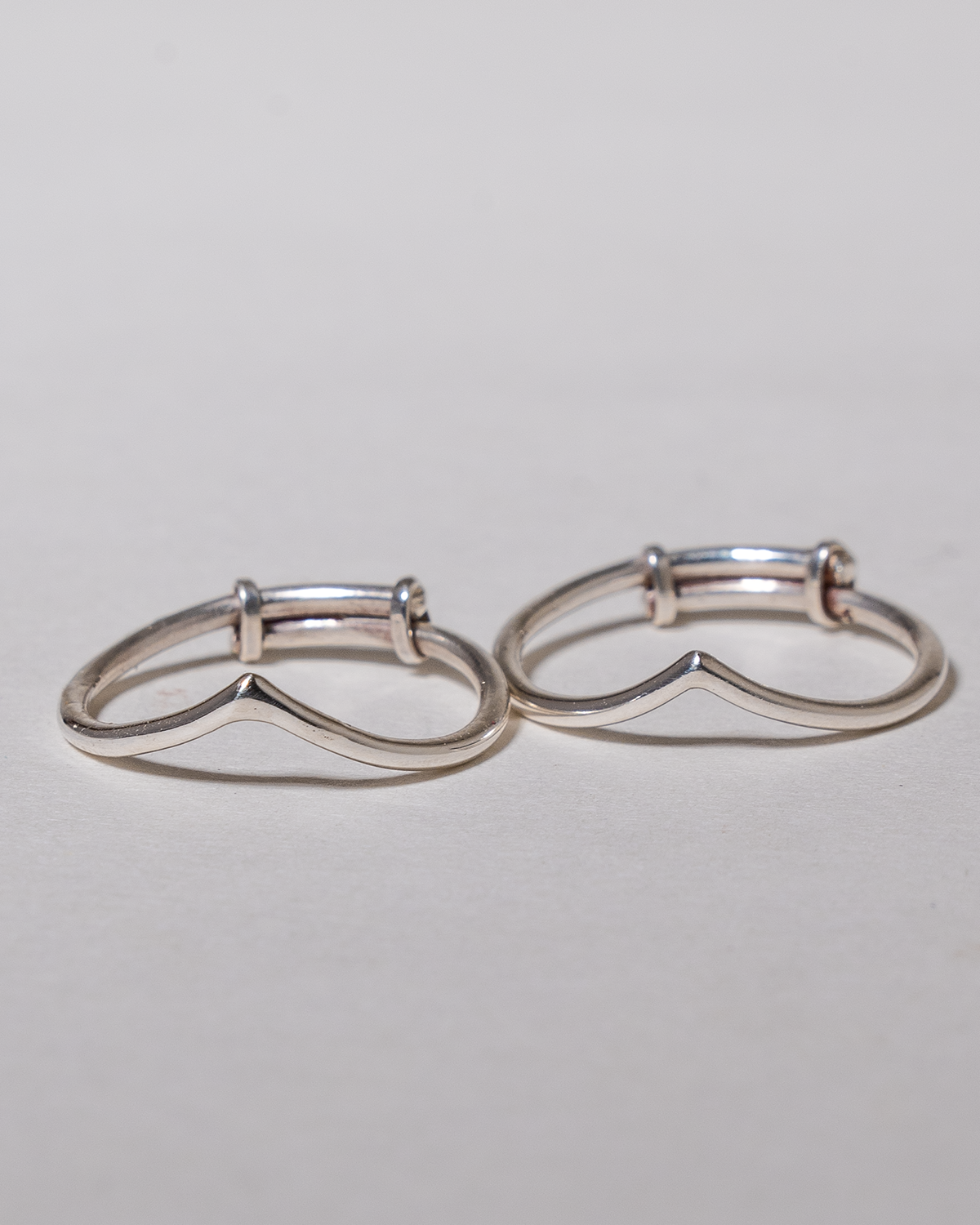 V Shape Toe Rings