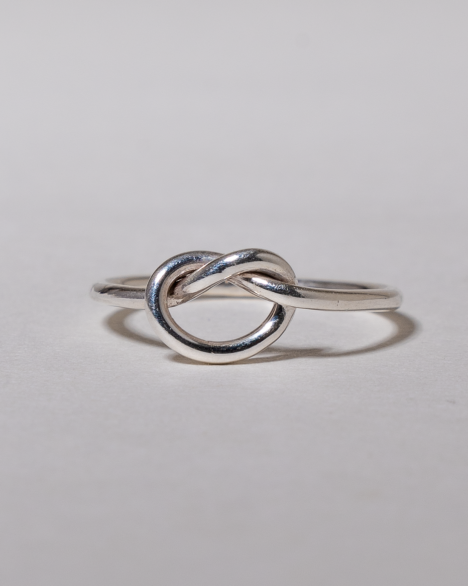Knot Ring