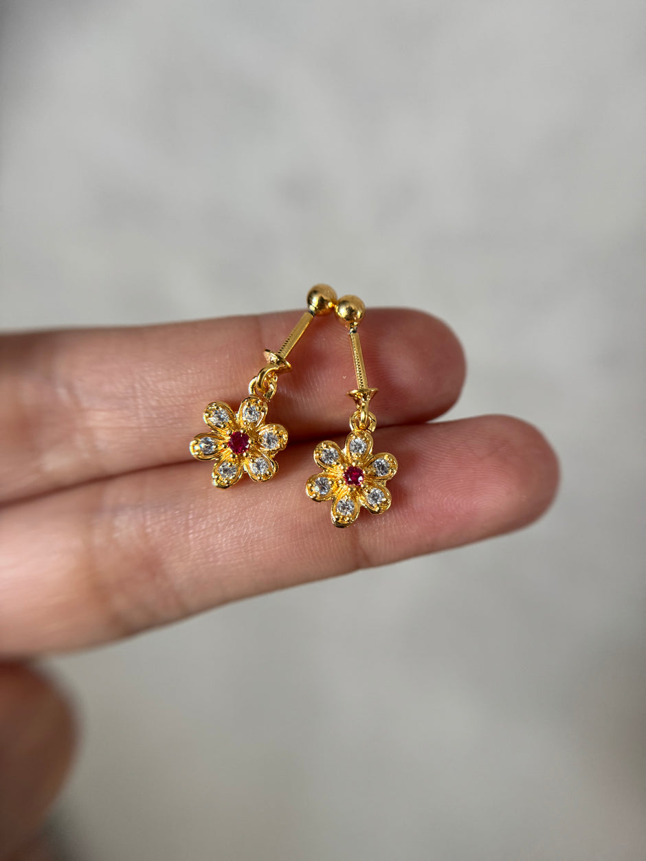 Omya Helix Earring