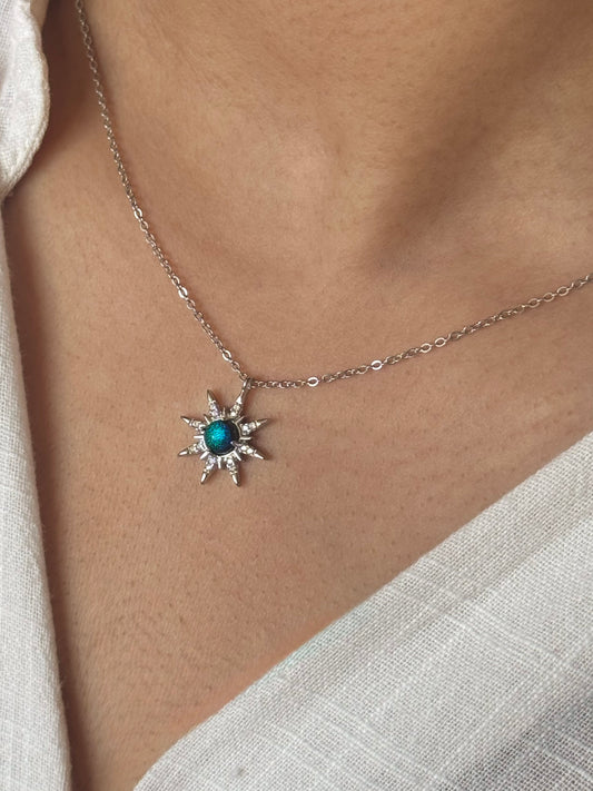 Lunare Necklace