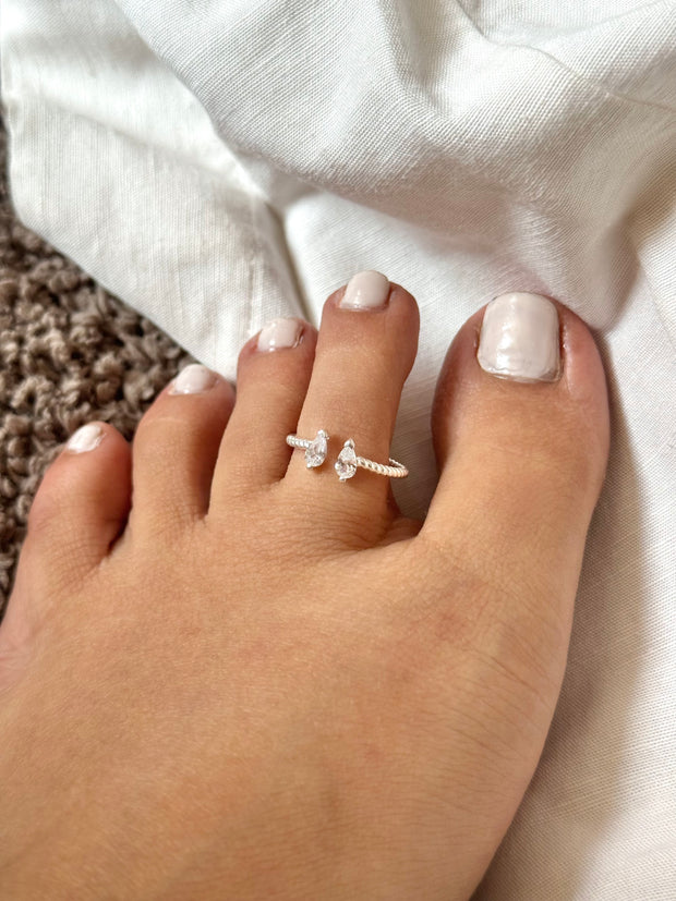 Parie Toe Rings