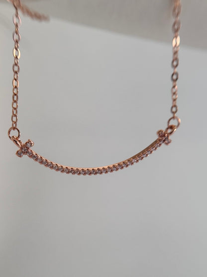 Blushen Necklace