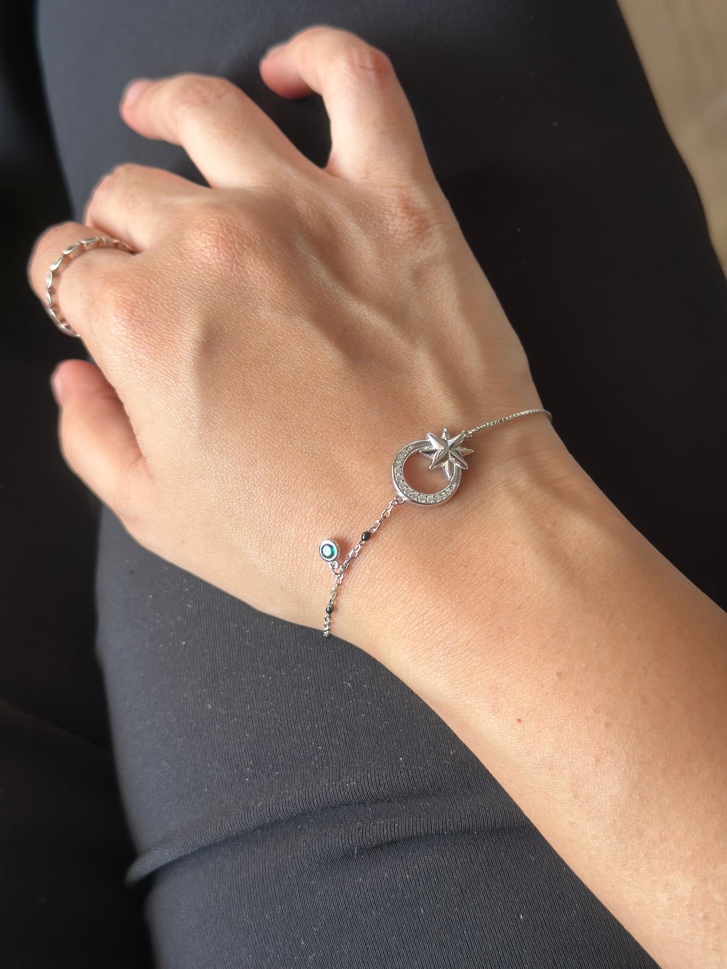 Blute Bracelet