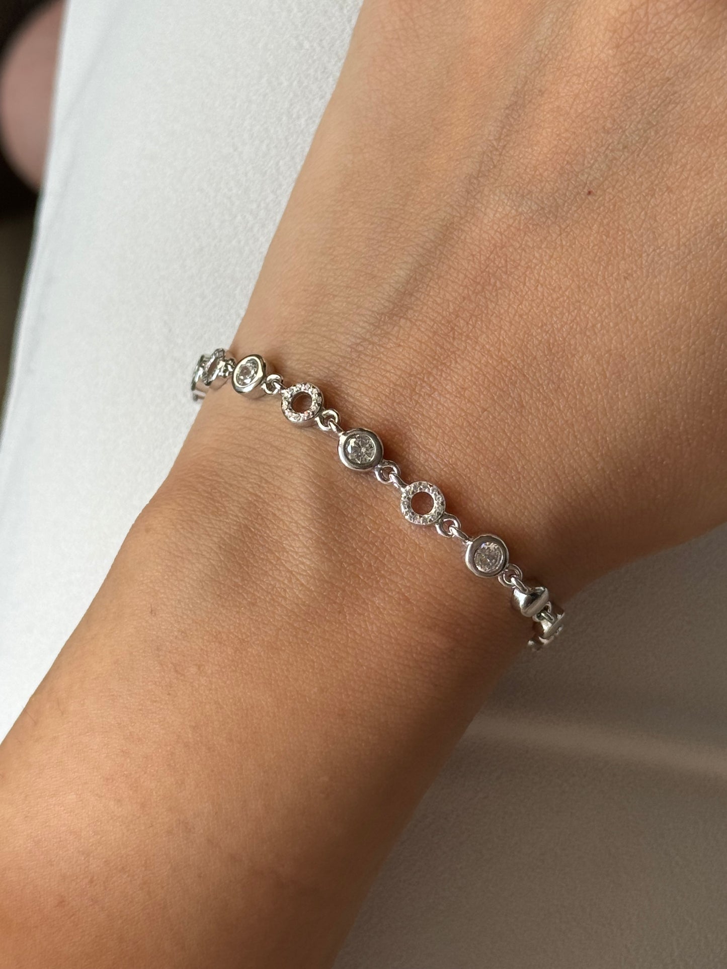 Veyra Bracelet