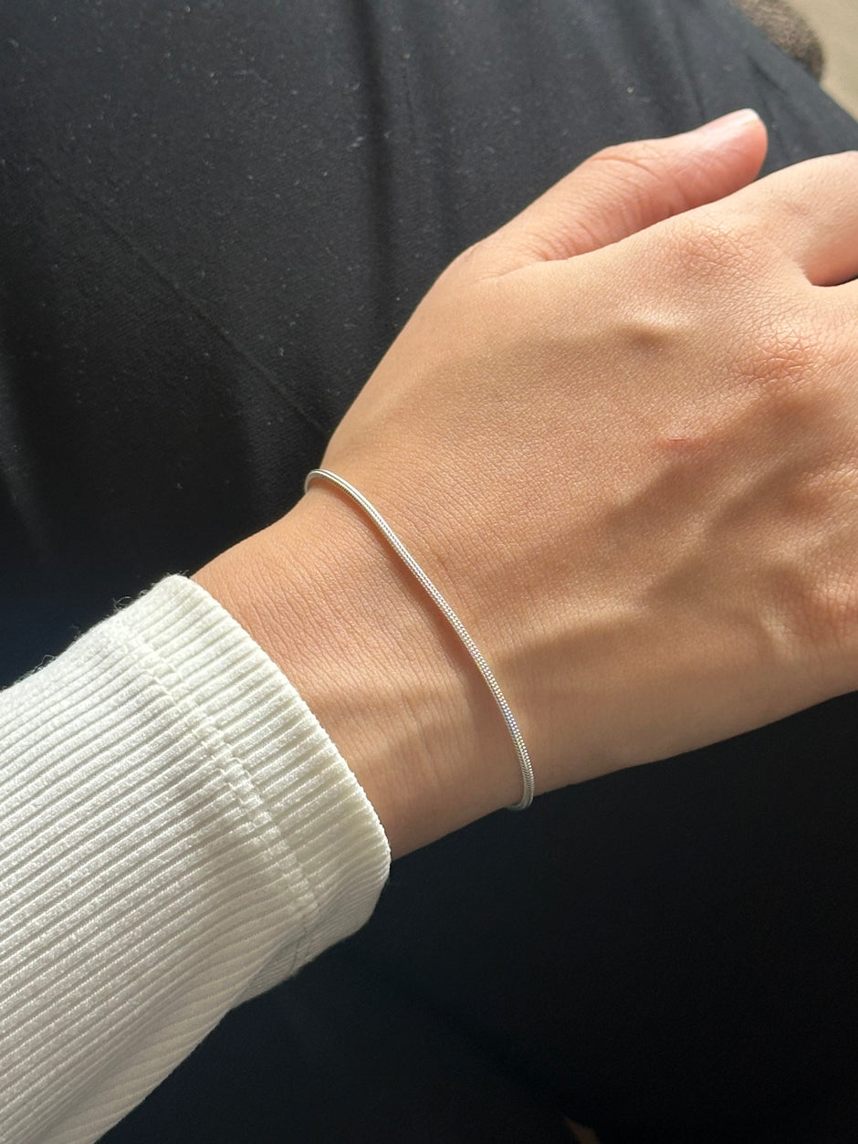 Velare Sleek Bracelet