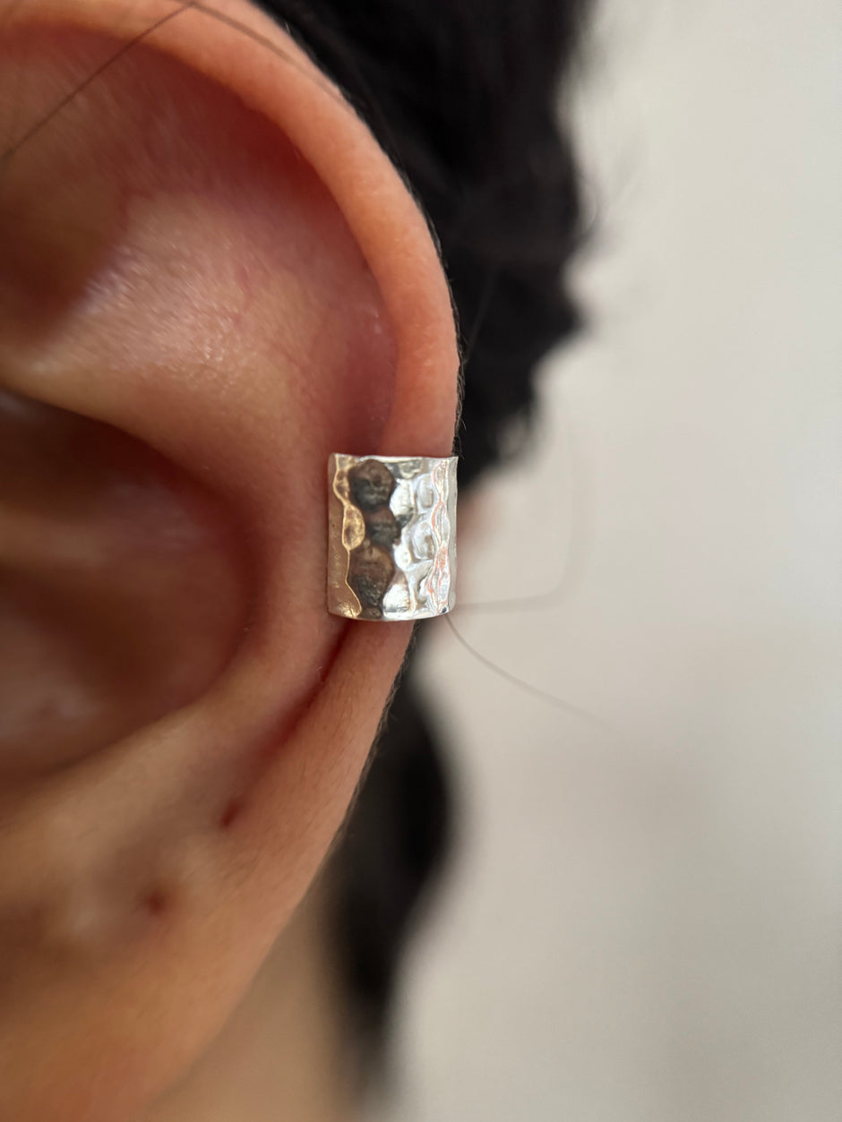Fatale Cuff