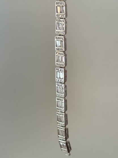 Lucent Bracelet