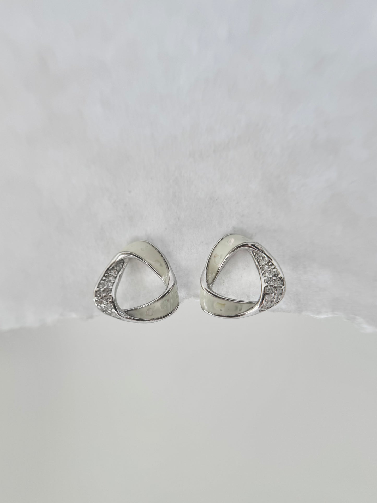 Lacette Earrings