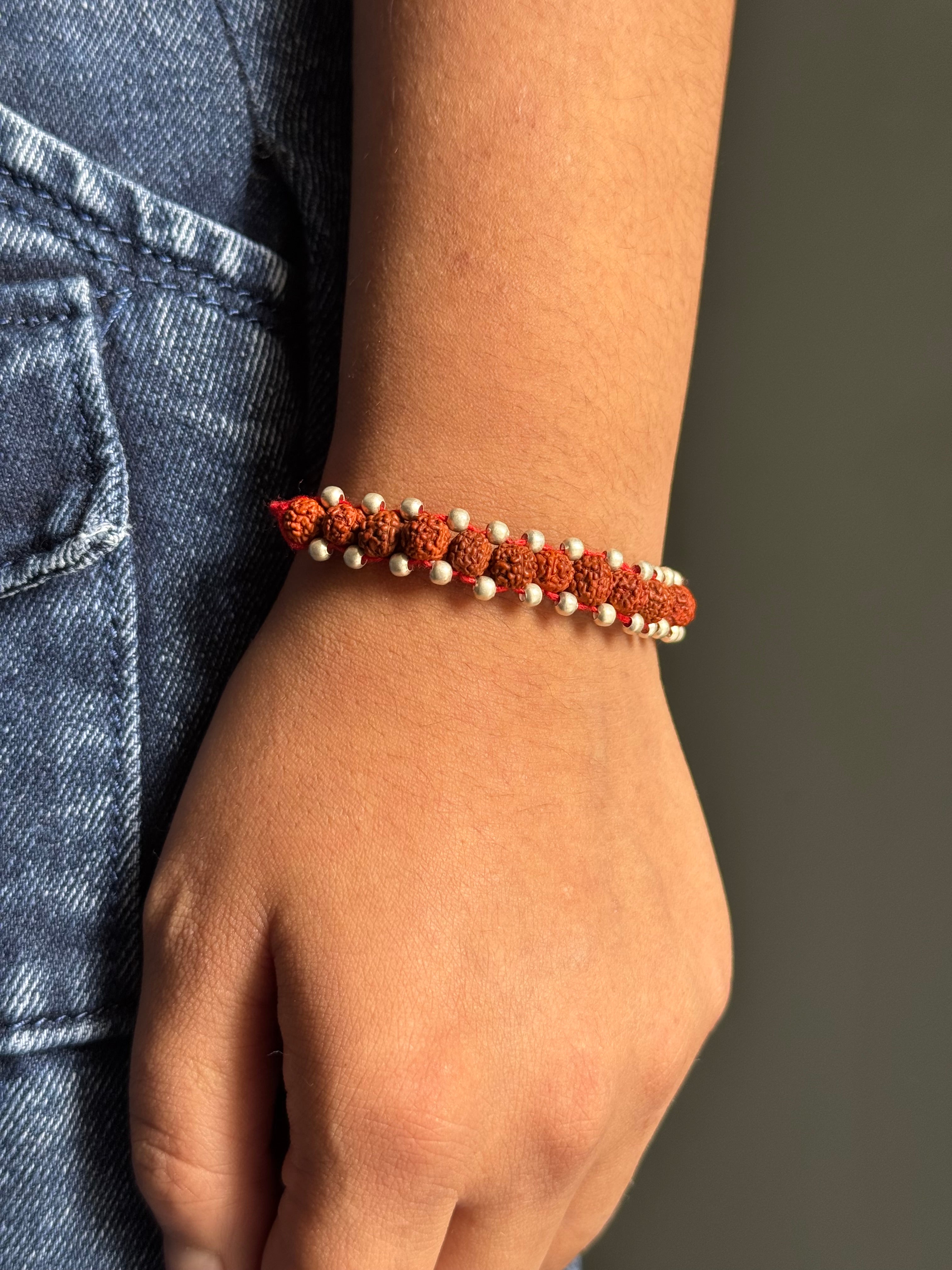 Dumroo Rakhi