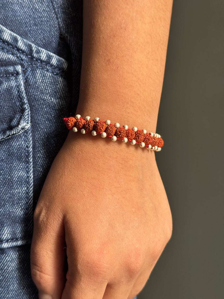 Dumroo Rakhi