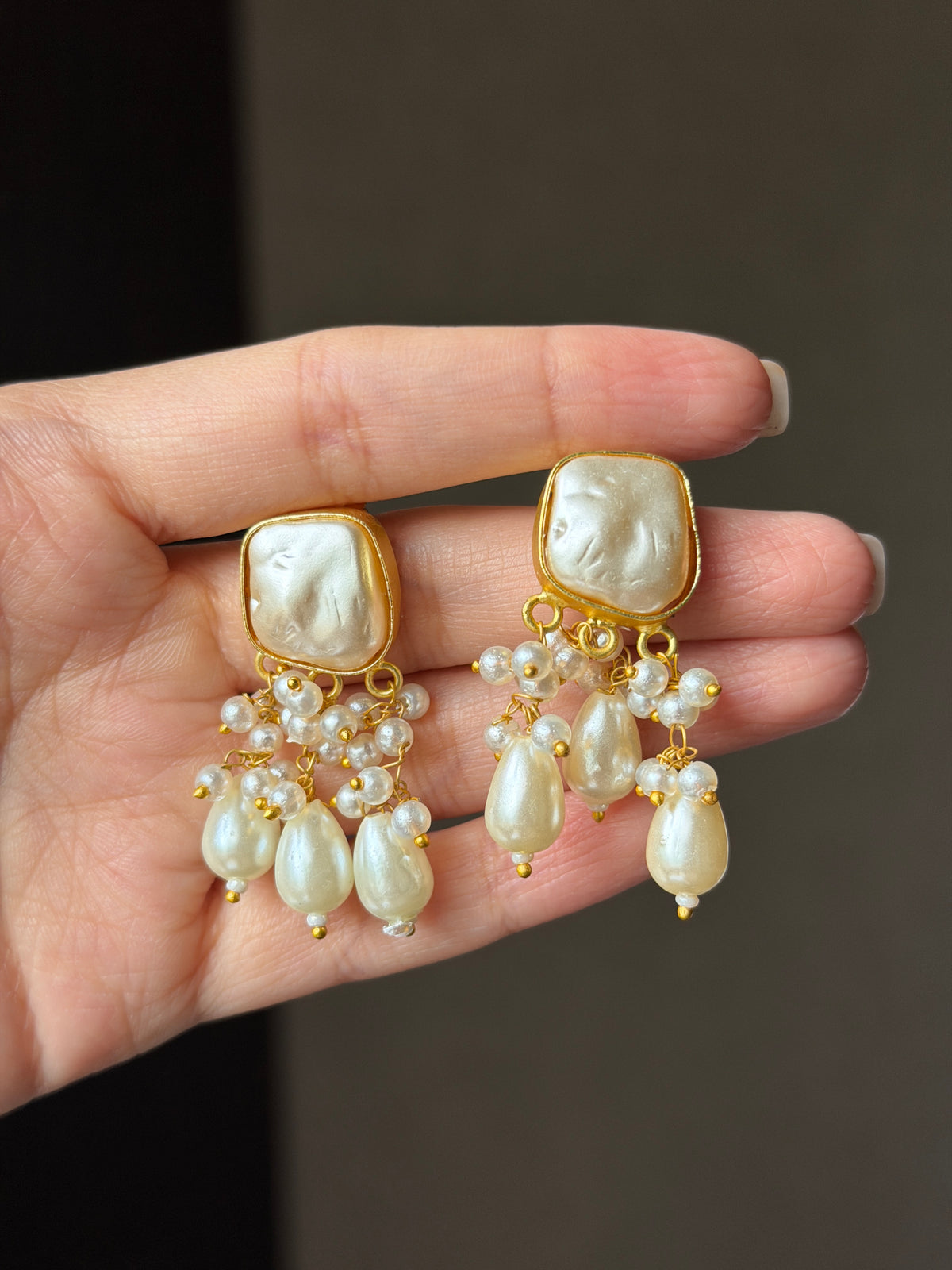 Kesariya Opal choker