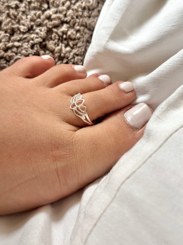 Raag Toe Rings